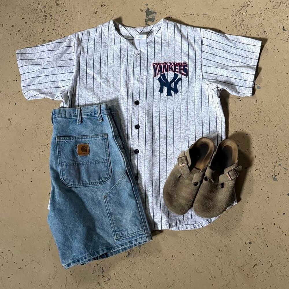 Vintage 90s majestic athletic New York Yankees button up